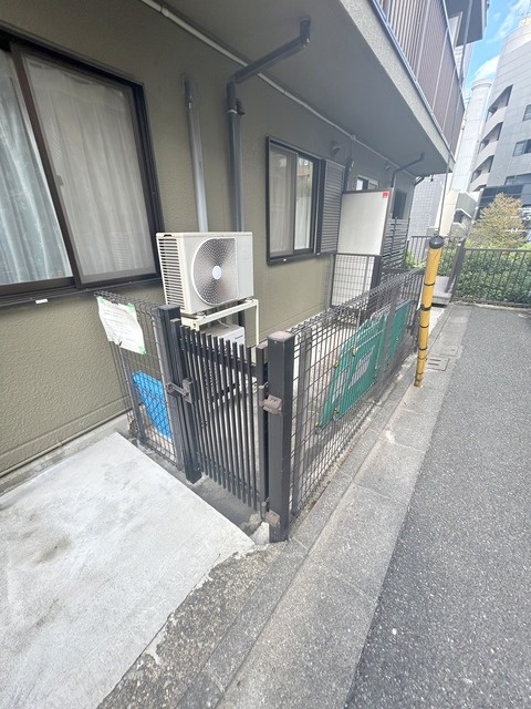 パイン南青山のその他共用部分|★敷地内ごみ置き場★