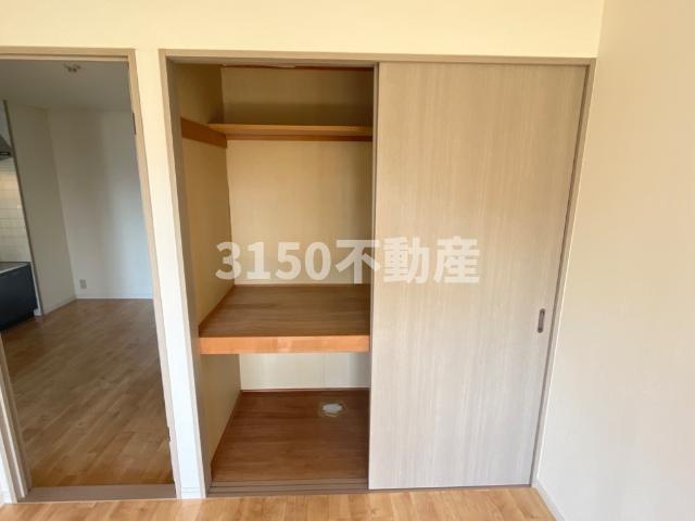 ウィズハピネスの収納|南東洋室収納