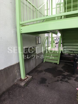 【エントランス】 | マスカットハウスＢ棟 | 落ち着いたエントランスです