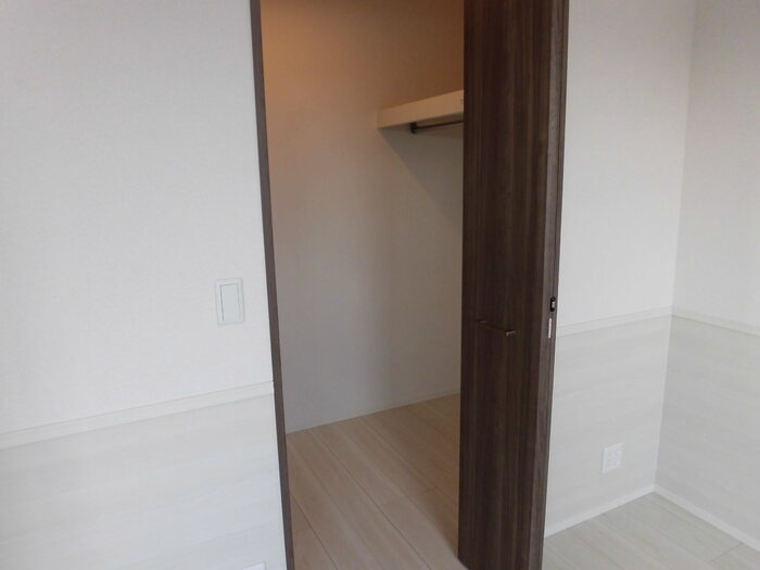 D-ROOM引水の洋室