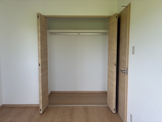 三条町中古リフォーム戸建の収納