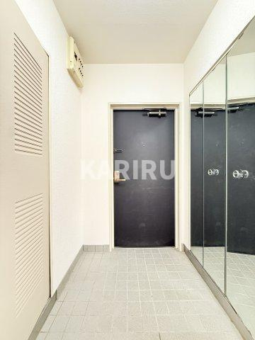 Do鶴見の玄関