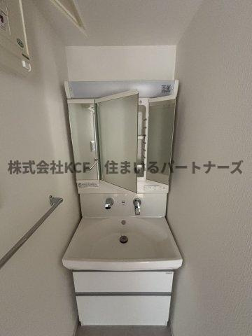 ルシエルの洗面所|脱衣スペースもあります