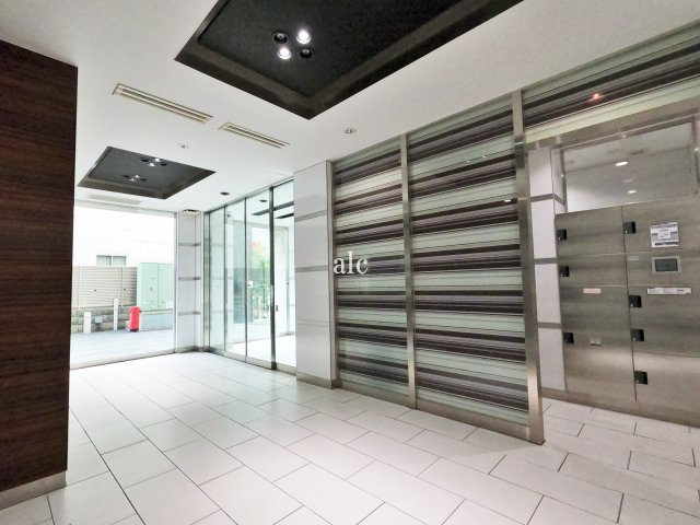 アーベイン常盤台のエントランス