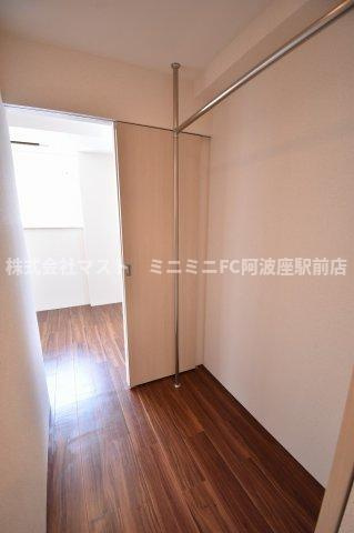 アーバンフラッツ瓦町の収納