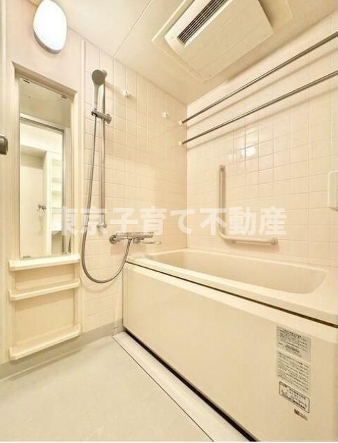 文京グリーンコートビュータワー本駒込 B棟の浴室