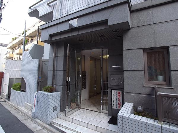 デュオ・スカーラ西麻布タワーＷＥＳＴのエントランス|「六本木」駅徒歩5分のペット飼育可能なデュオ・スカーラ西麻布タワーＷＥＳＴは即日現地案内可能となっております！