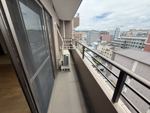 コスモ六角油小路のバルコニー