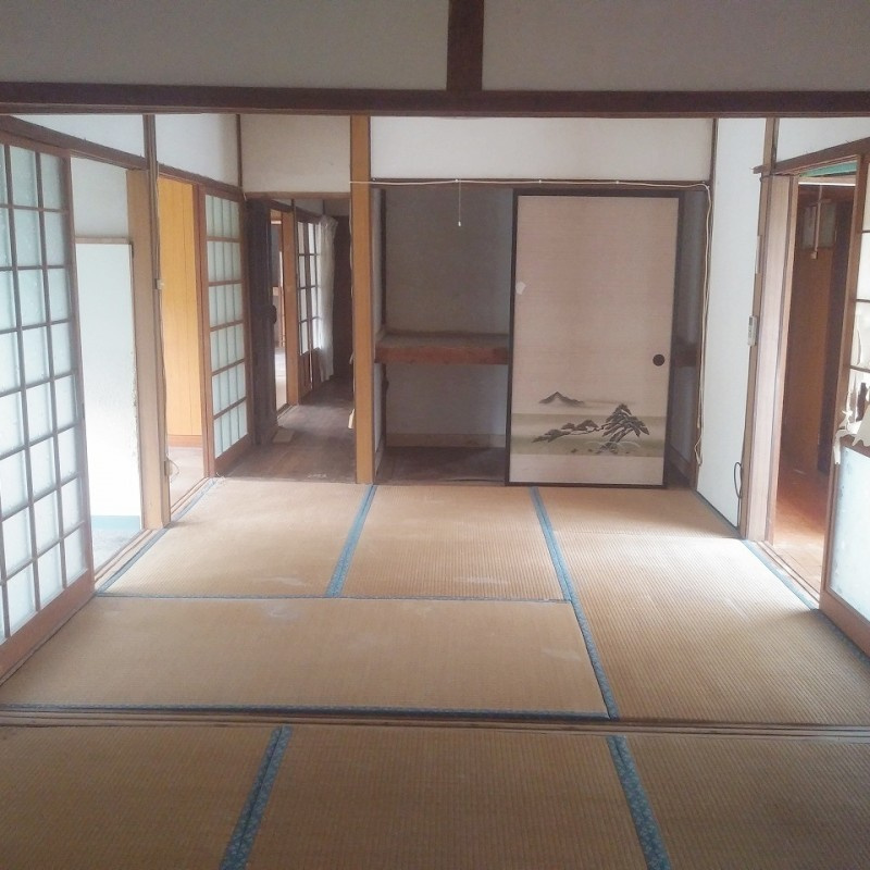 世知原町岩谷口の和室