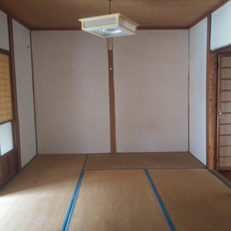世知原町岩谷口の和室