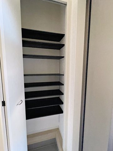 新築戸建・新築建売　須賀川市影沼町第4　第一小・第一中のキッチン|カウンター越しに会話が弾み、家族とのつながりを感じられる対面キッチンです！