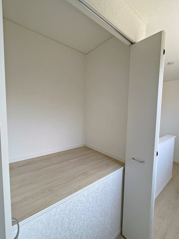 新築戸建・新築建売　須賀川市影沼町第4　第一小・第一中の収納|全居室収納完備！収納が多いとお部屋もスッキリ！お荷物が多くても安心です！
