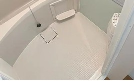 ヴァイン指扇の浴室