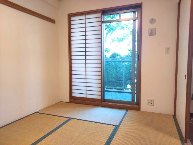 パルメーラ宝松苑の和室|和室約6帖