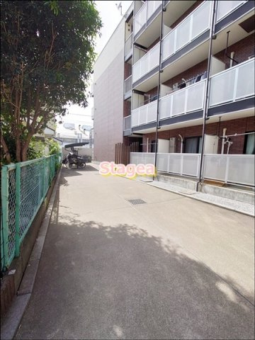 レオパレス桜のエントランス