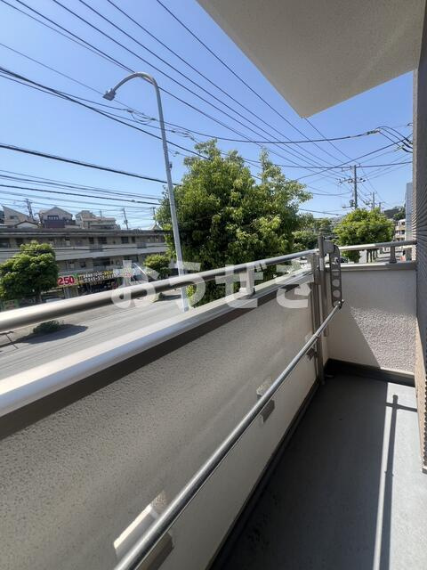 港南台１丁目戸建てのバルコニー