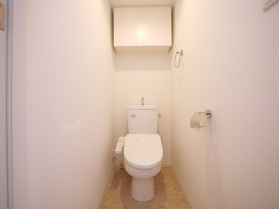 【トイレ】 | セレニテ十三ミラク | コンパクトで使いやすいトイレです