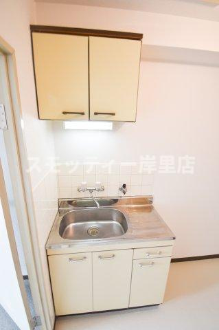 スカイハイツ中加賀屋のキッチン