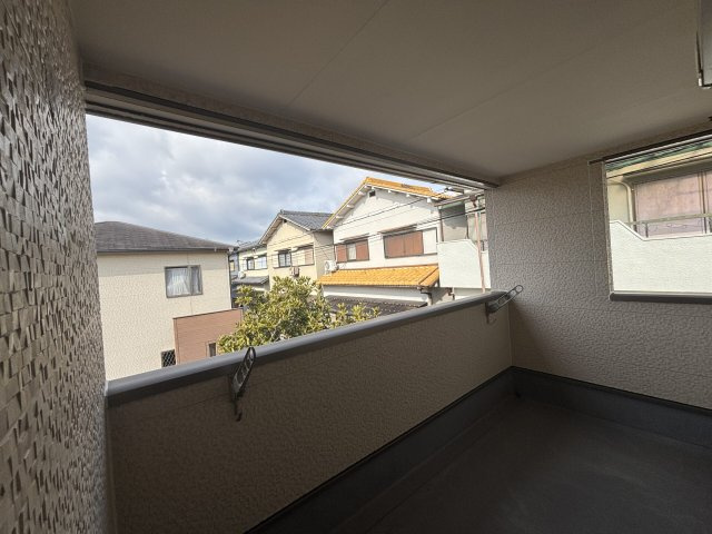 貝塚市畠中2丁目　中古戸建のバルコニー