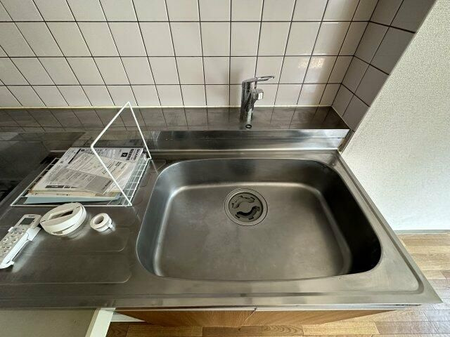 コンフォール川和のキッチン