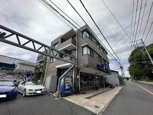コンフォール川和の外観