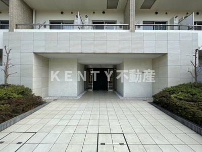 【エントランス】 | ガーデン萩中 | 落ち着いたエントランスです