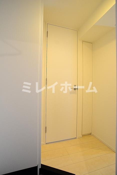 ステージファースト大森アジールコートの玄関