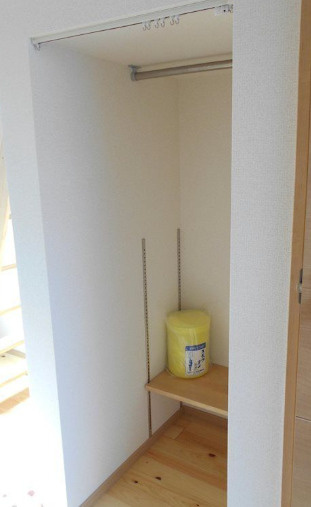 アーバンプレイス高田馬場１１−Ｂの収納