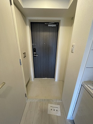 エスリードTENROKUの玄関