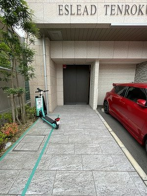 エスリードTENROKUのエントランス