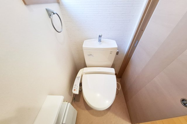 貝塚市久保2丁目のトイレ|2Fトイレ