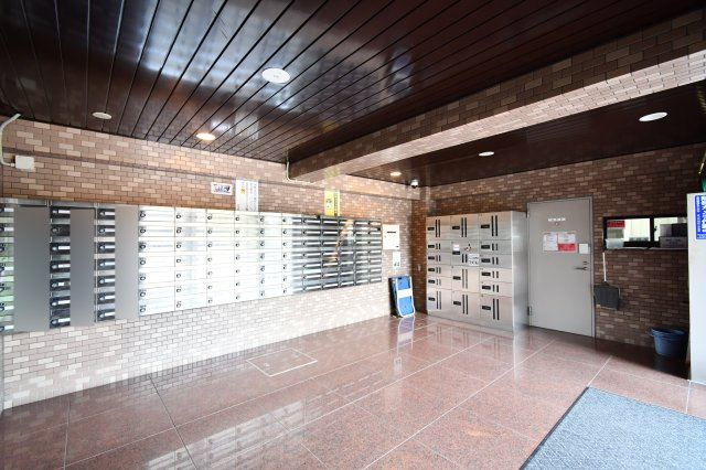 モナークプラザ西浦和秋ヶ瀬公園の設備|防犯カメラ・オートロック付きで安心！【即日OK】当日のご連絡・現地集合・来店希望など、お客様に合わせご案内可能です！お問合せお待ちしております。