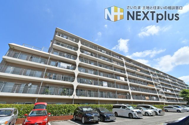 日商岩井北浦和マンションＢ棟の外観|◆JR京浜東北線『北浦和』駅バス９分
◆JR埼京線『与野本町』駅徒歩25分
総戸数461戸のビックコミュニティ！南東向きで陽当たり良好！新規リノベーション完了済で住みやすい環境で新しい生活を！