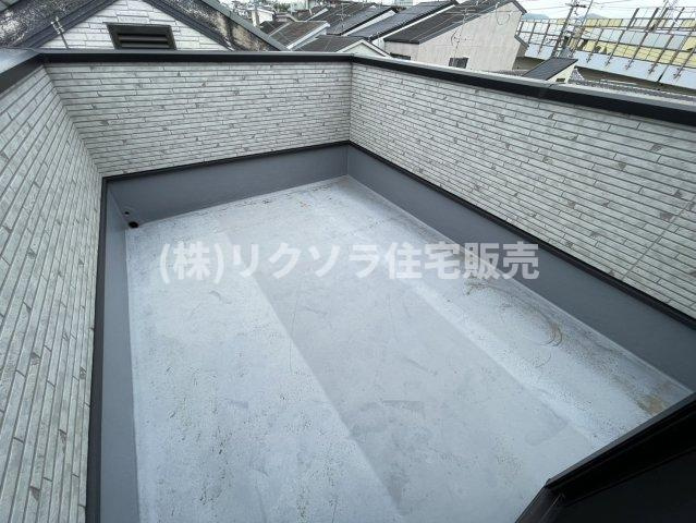 緑町　中古一戸建てのバルコニー|屋上　ルーフバルコニー
■物件内覧・資金計画相談・住宅ローン相談、リフォーム相談、お問合せ受付中■
※当日・翌日のご内覧、ご相談はお電話でのお問合せがスムーズです！
