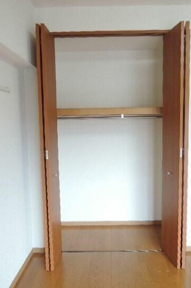 ケンハウス・秦野駅南口マンションの収納