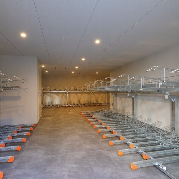 GRAN PASEO名古屋伏見の駐車場