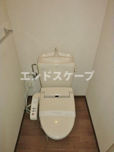 ファミーレDのトイレ|高崎、前橋のお部屋探しはエンドスケープまで！お客様の理想お聞かせ下さい♪