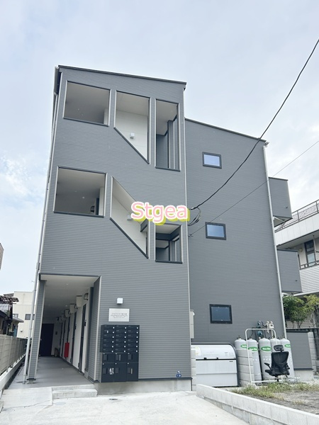 スカイヒルズ春日部のエントランス