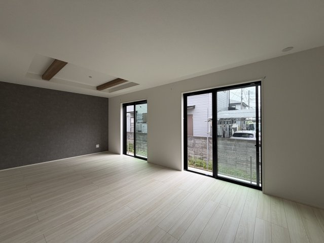 【居間・リビング】 | 「みらいエコ住宅」対象のお住まいです！
詳細はお気軽にお問い合わせください！