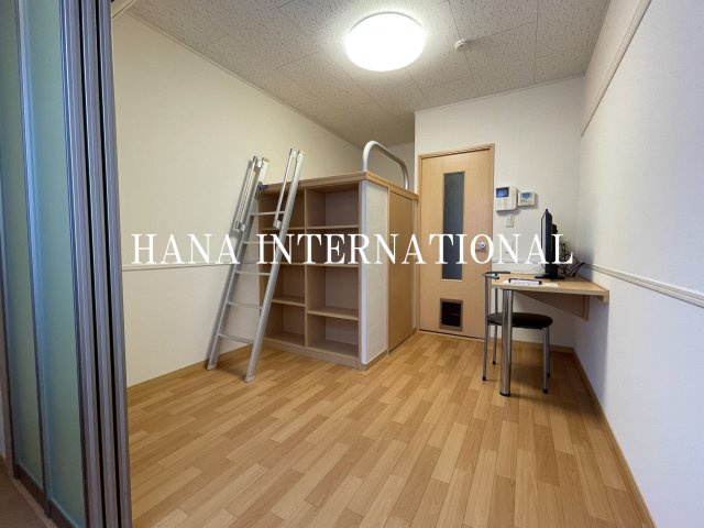 レオパレスウィズユーの居間・リビング