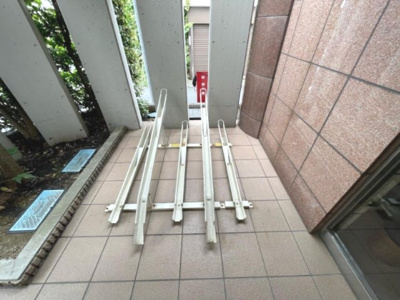 【エントランス】 | 高円寺スルーエ