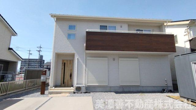 ６７０３４　瑞穂市稲里中古戸建ての外観