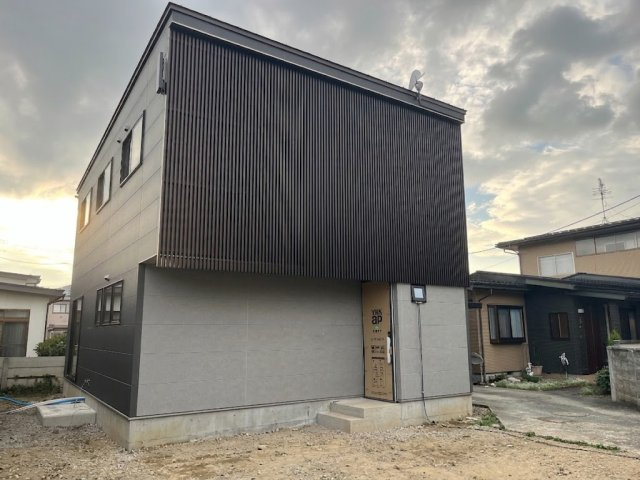 山形県山形市西田4-2-25北棟
