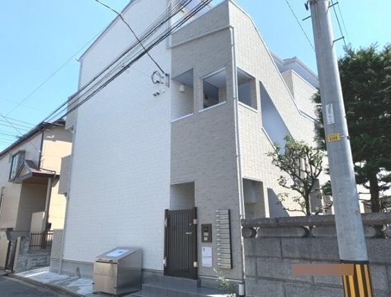 蕨市中央５丁目のアパートの外観
