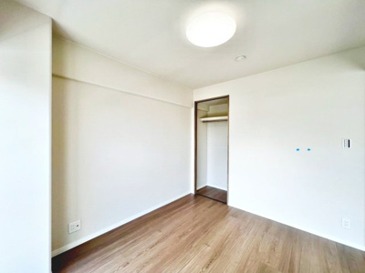 【洋室】 | シャルム堺