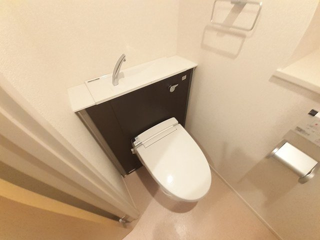 ブリランテ　田辺通のトイレ
