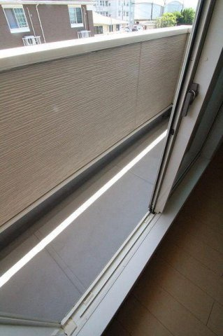 メゾンセレナーデＢのバルコニー