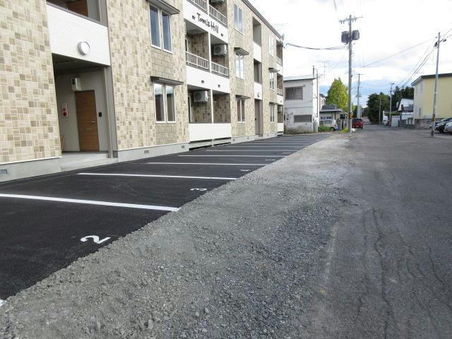 Toms Hillの駐車場
