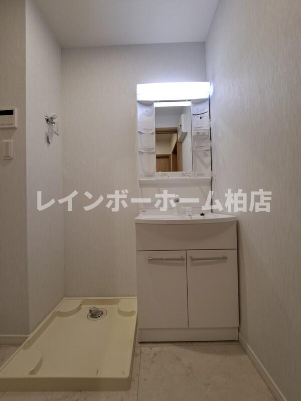 【仲介手数料：50％OFF】対象物件！の独立洗面台