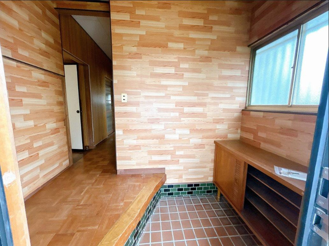 【玄関】 | 土浦市真鍋4丁目　中古戸建